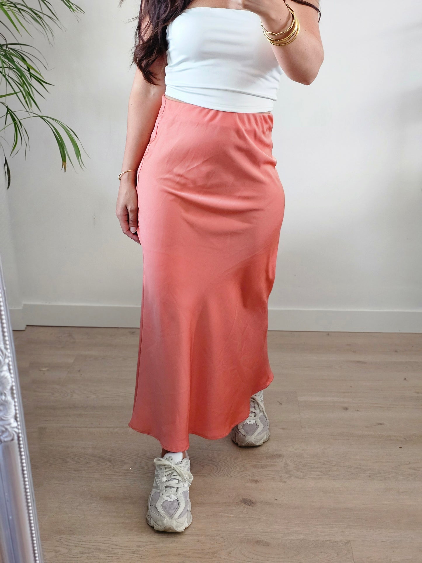 Silky midi skirt orange
