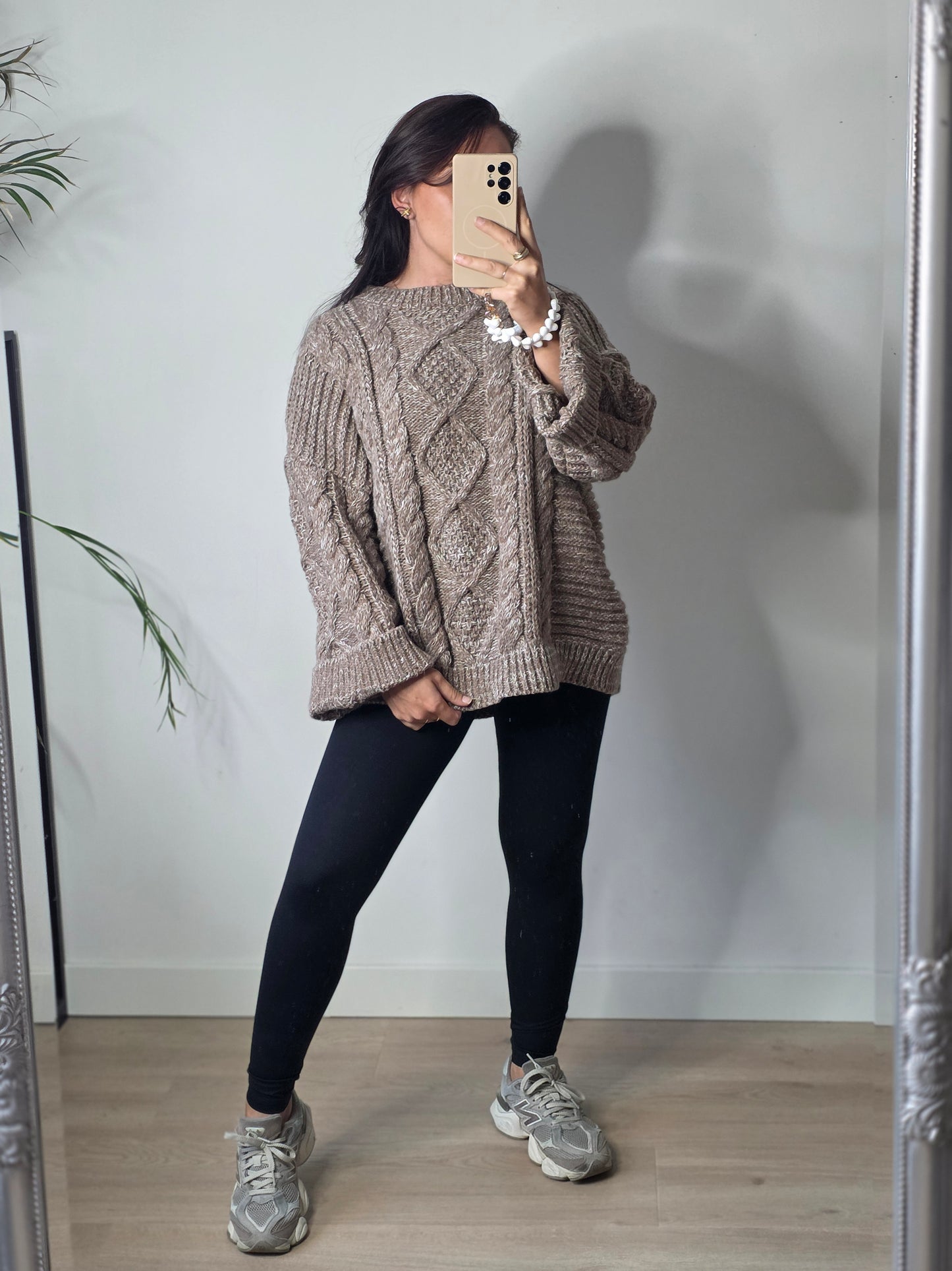Oversized Knit sweater taupe