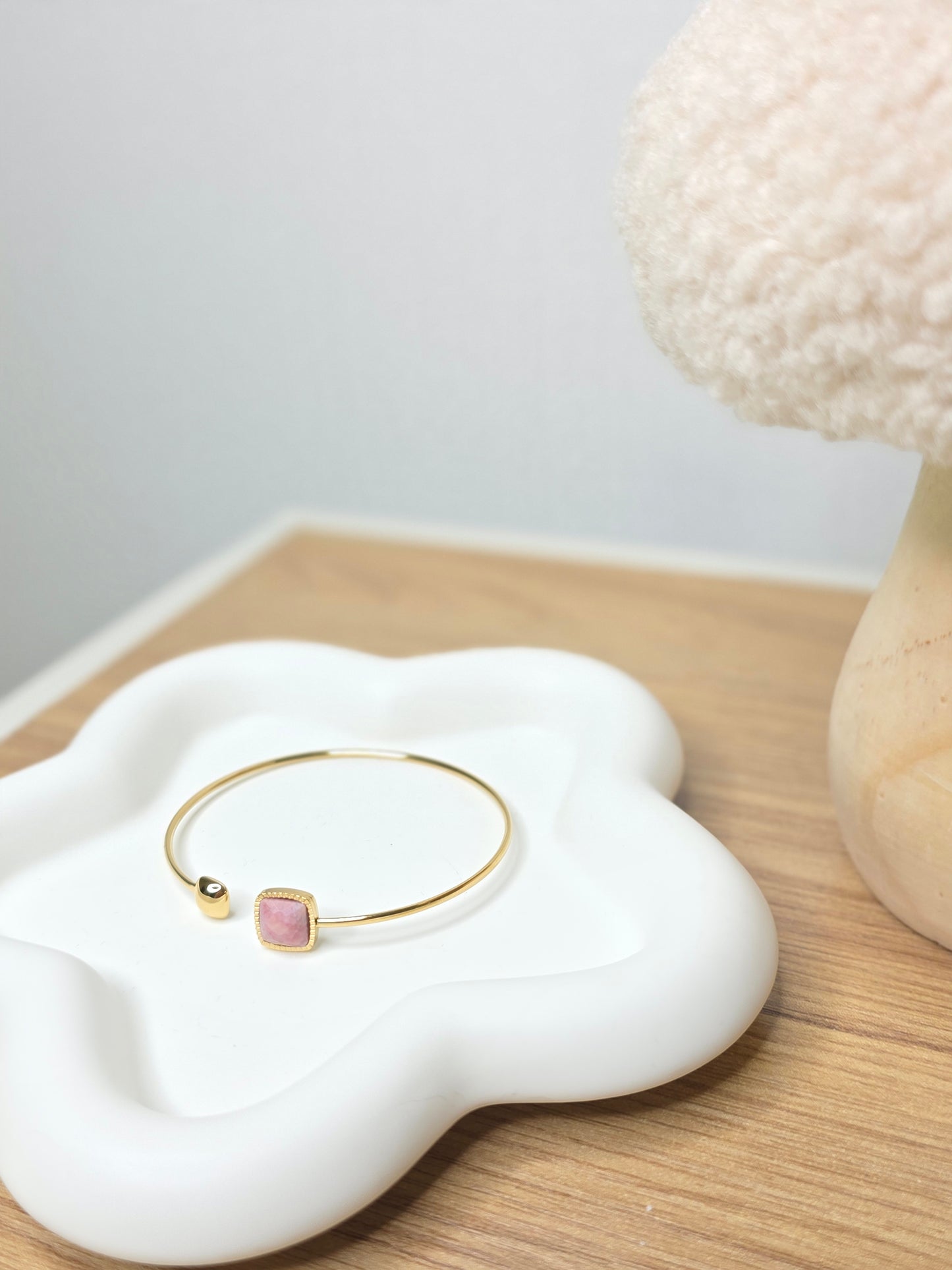 Pink stone bangle gold