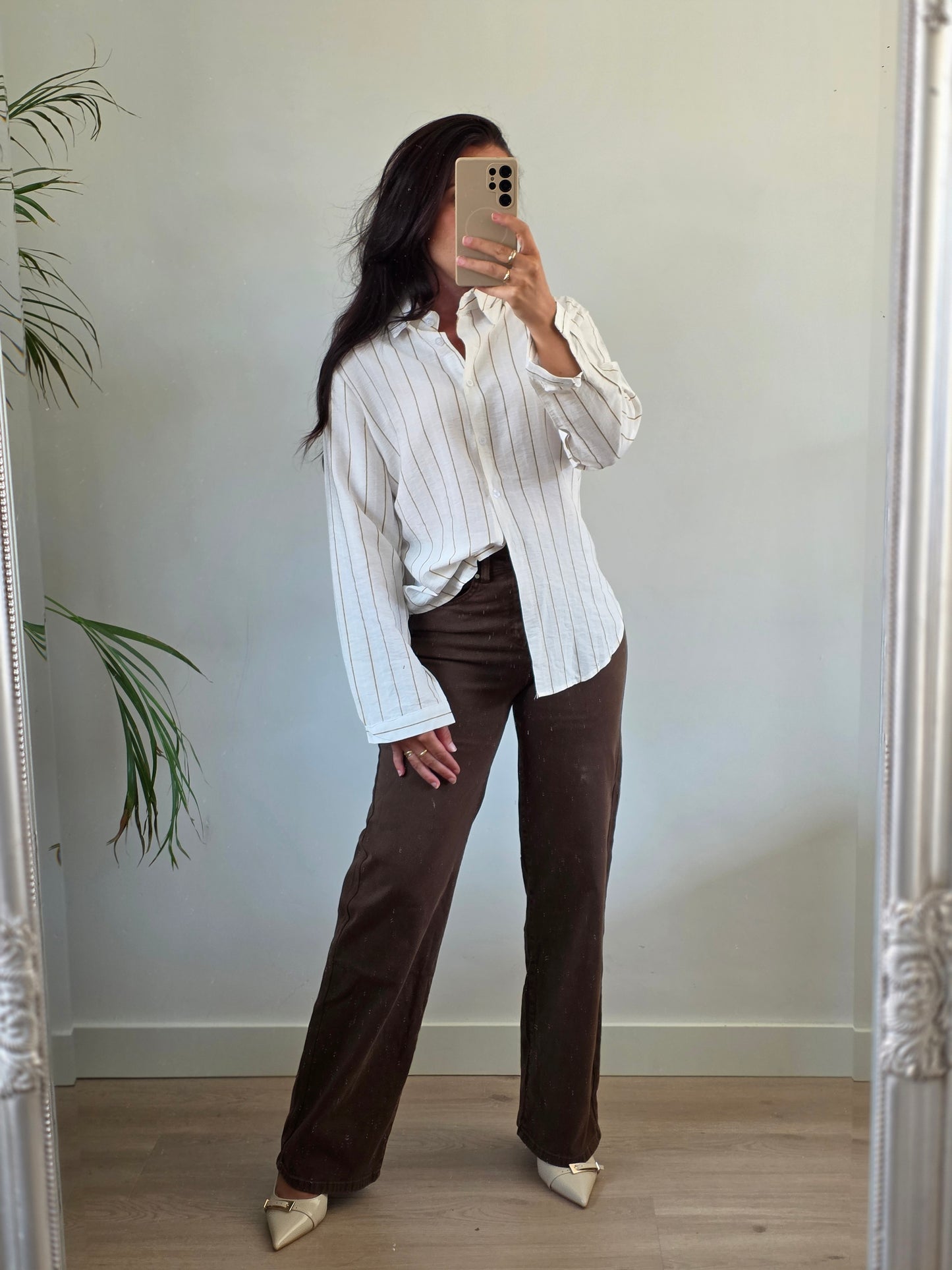 Wide leg jeans brown
