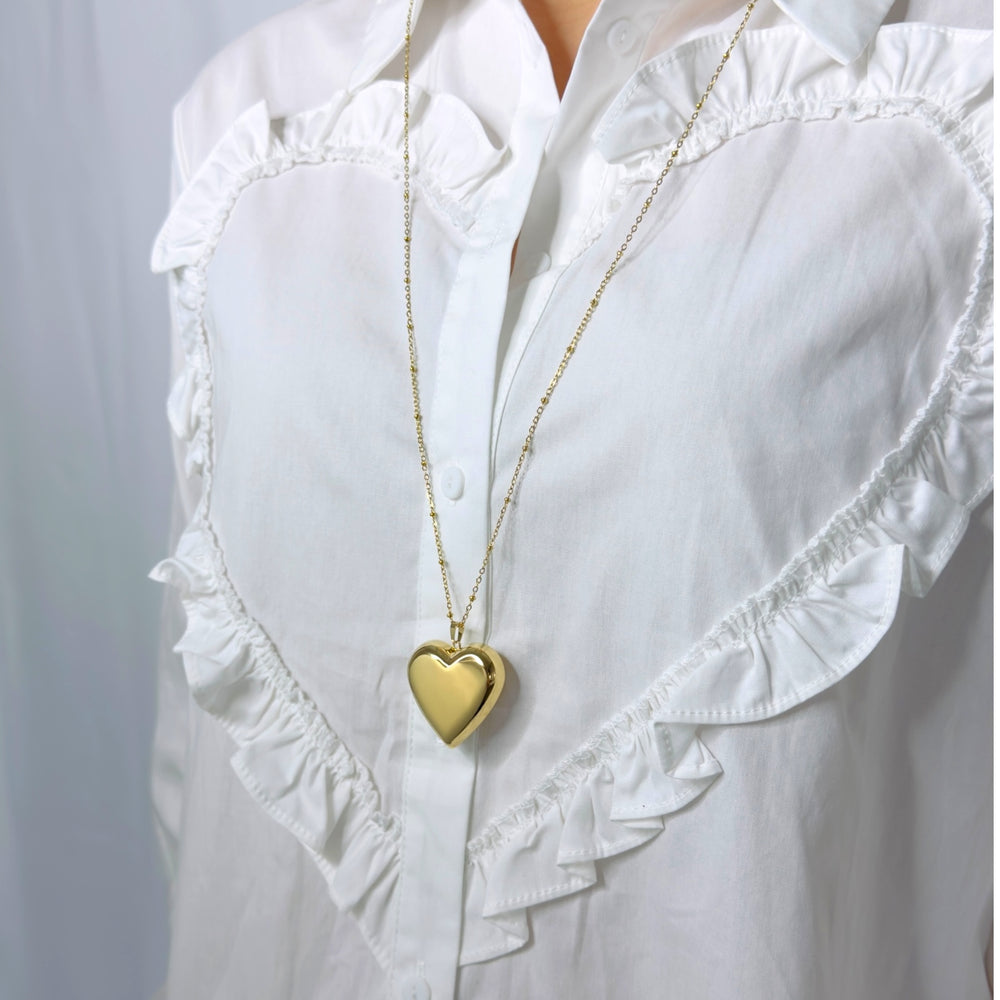 Long neckless heart