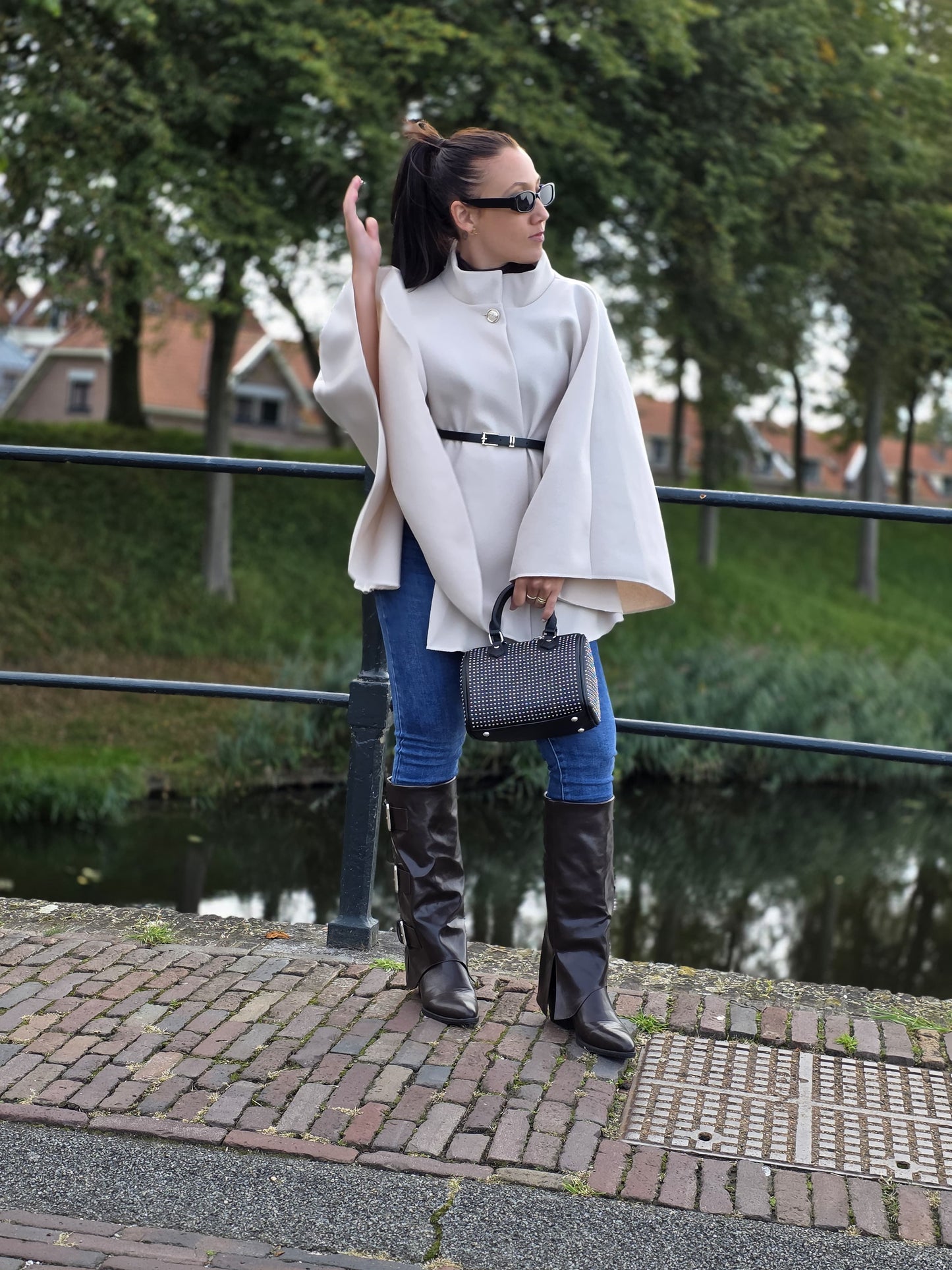 Poncho Noortje beige