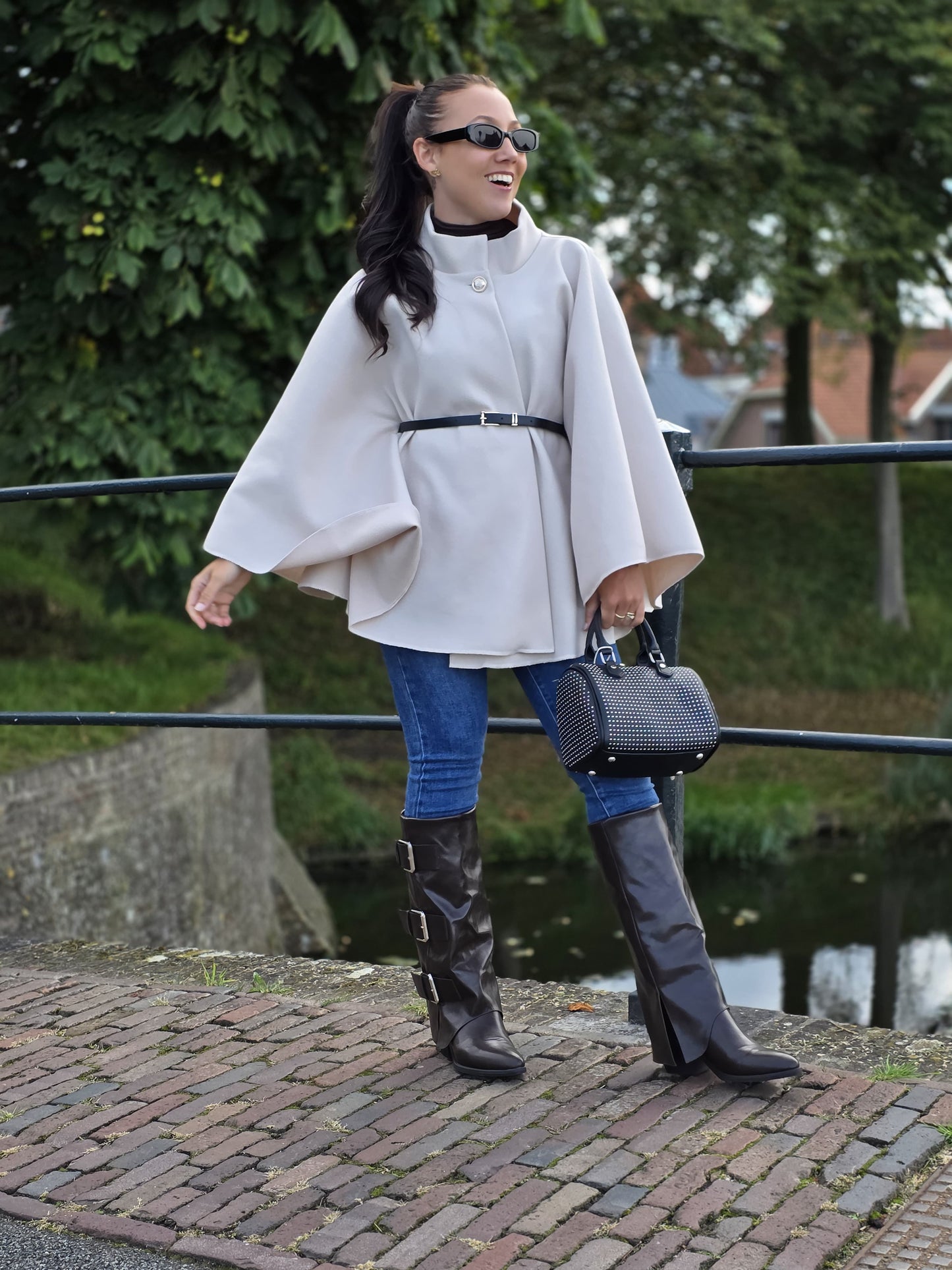 Poncho Noortje beige