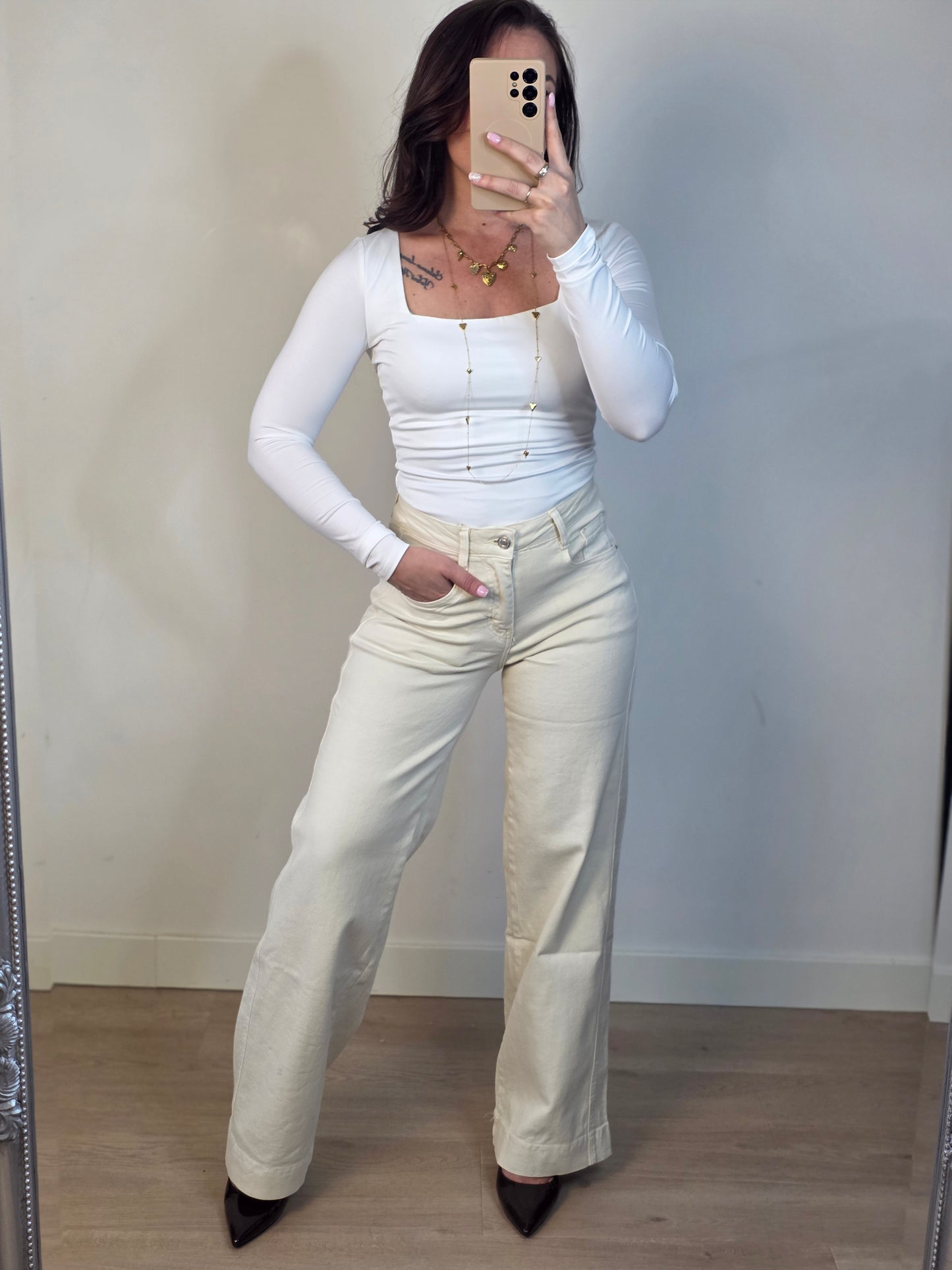 Wide leg jeans beige