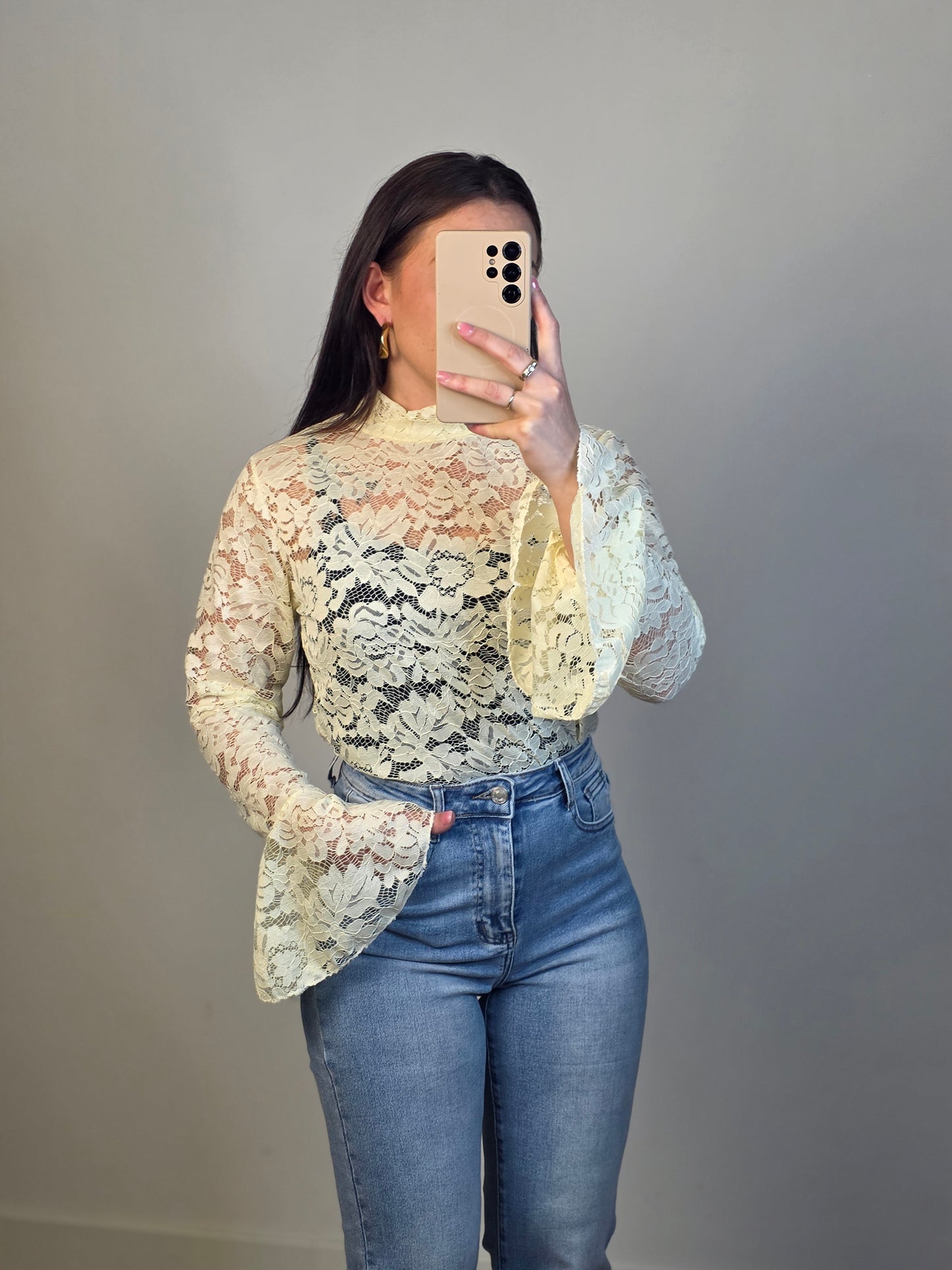 Kanten flair top yellow