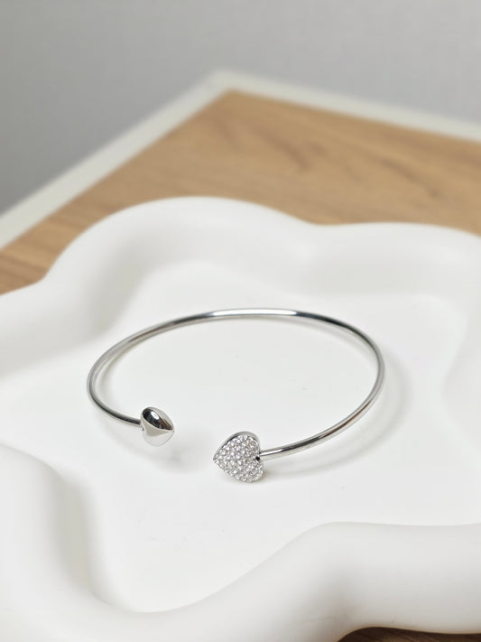 Diamond heart bangle silver