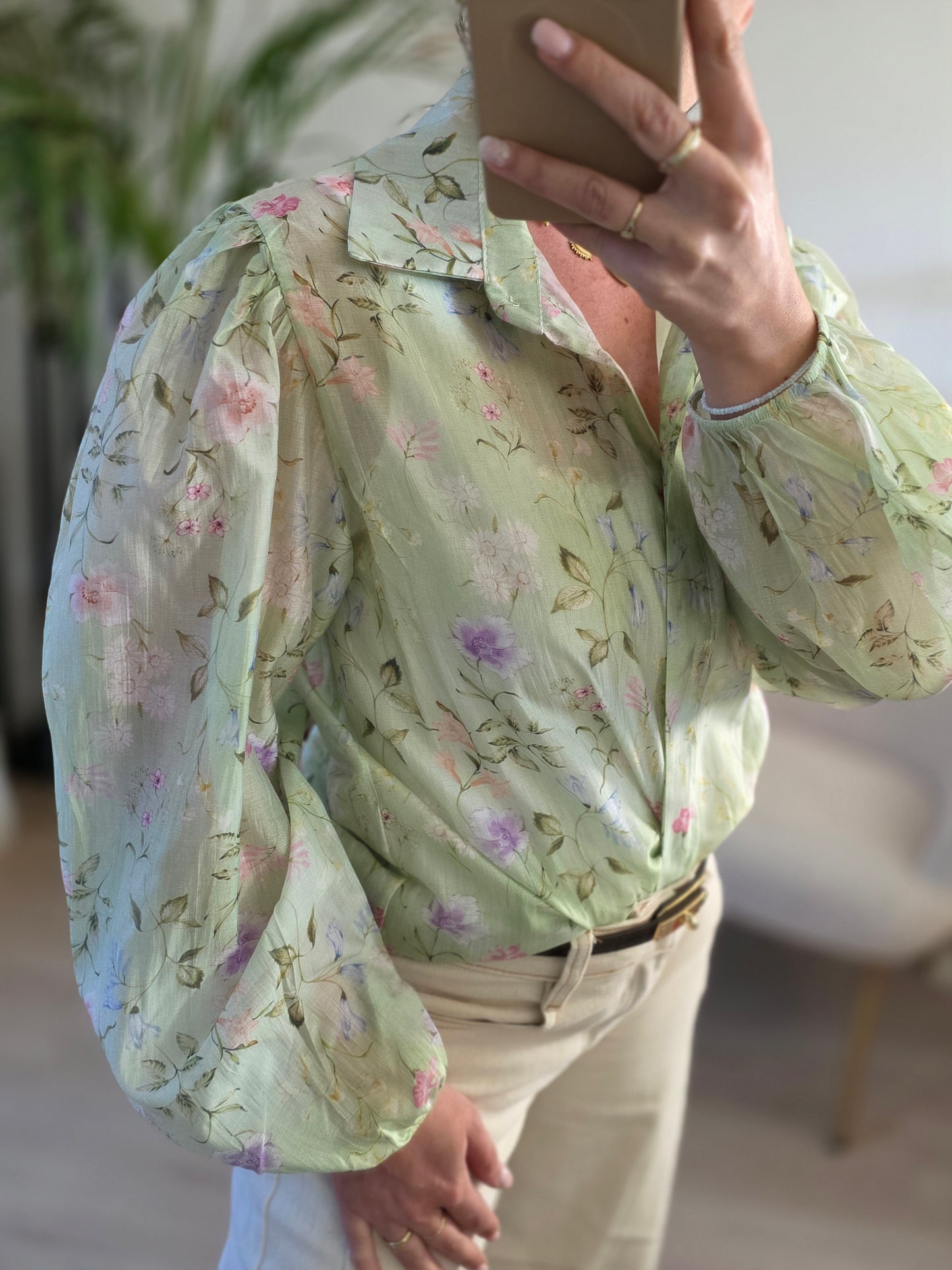 Flower minty green blouse