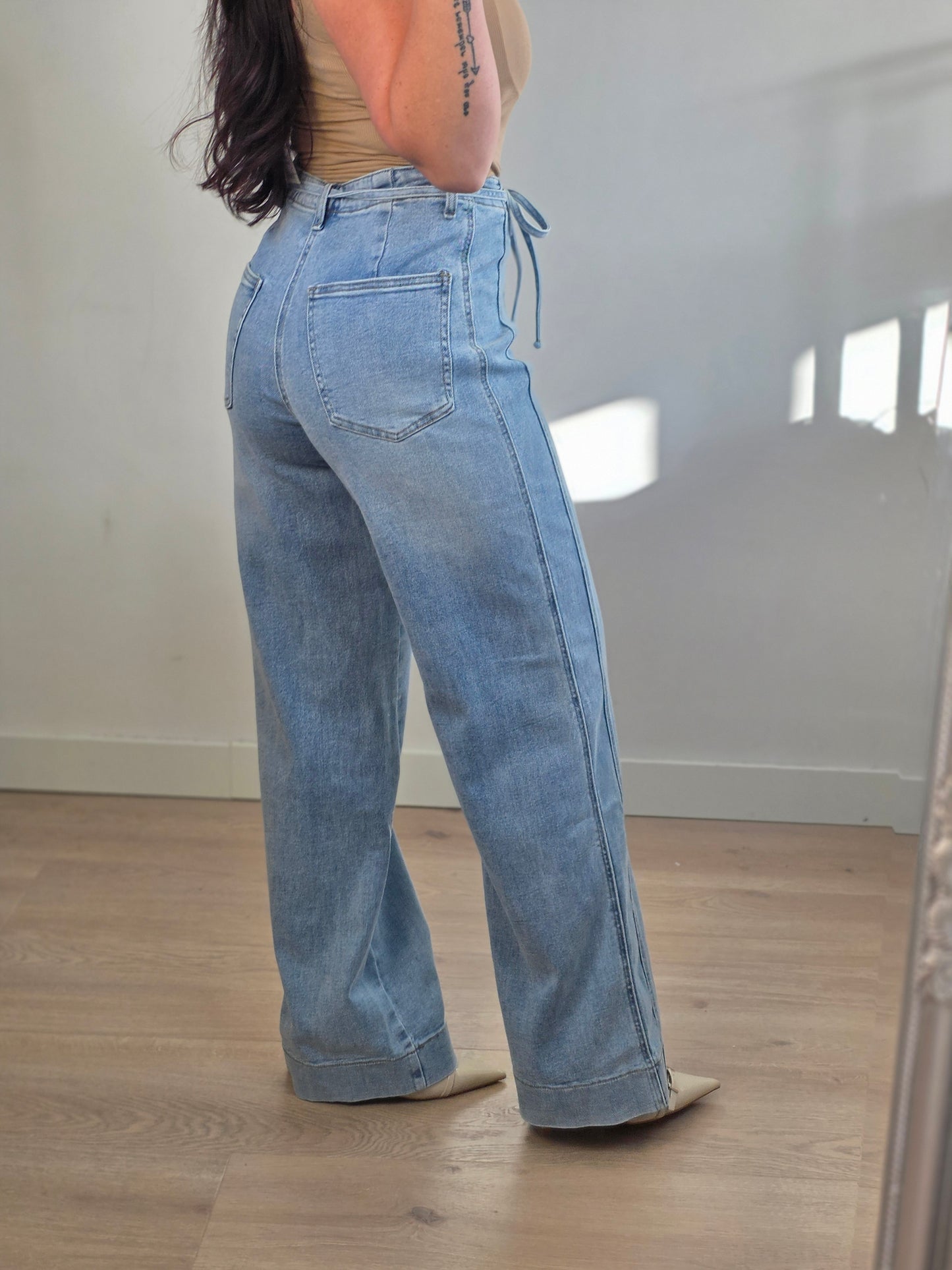 Strik wide leg jeans