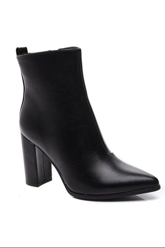 Perfect high heel black