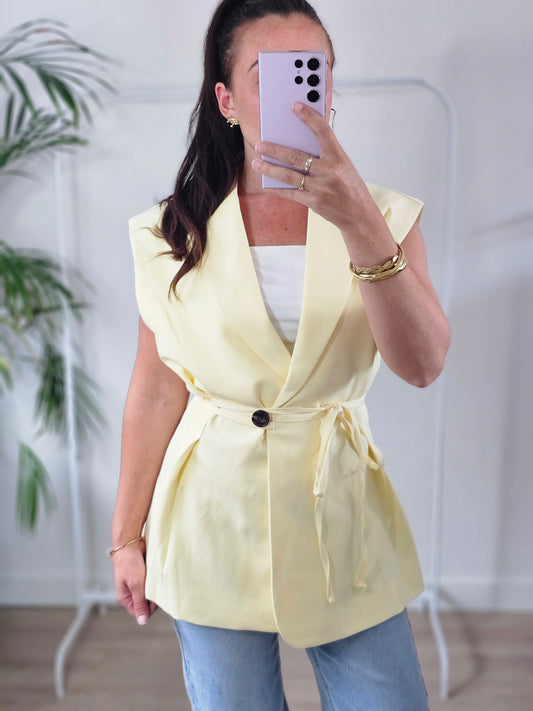 Butter yellow gilet